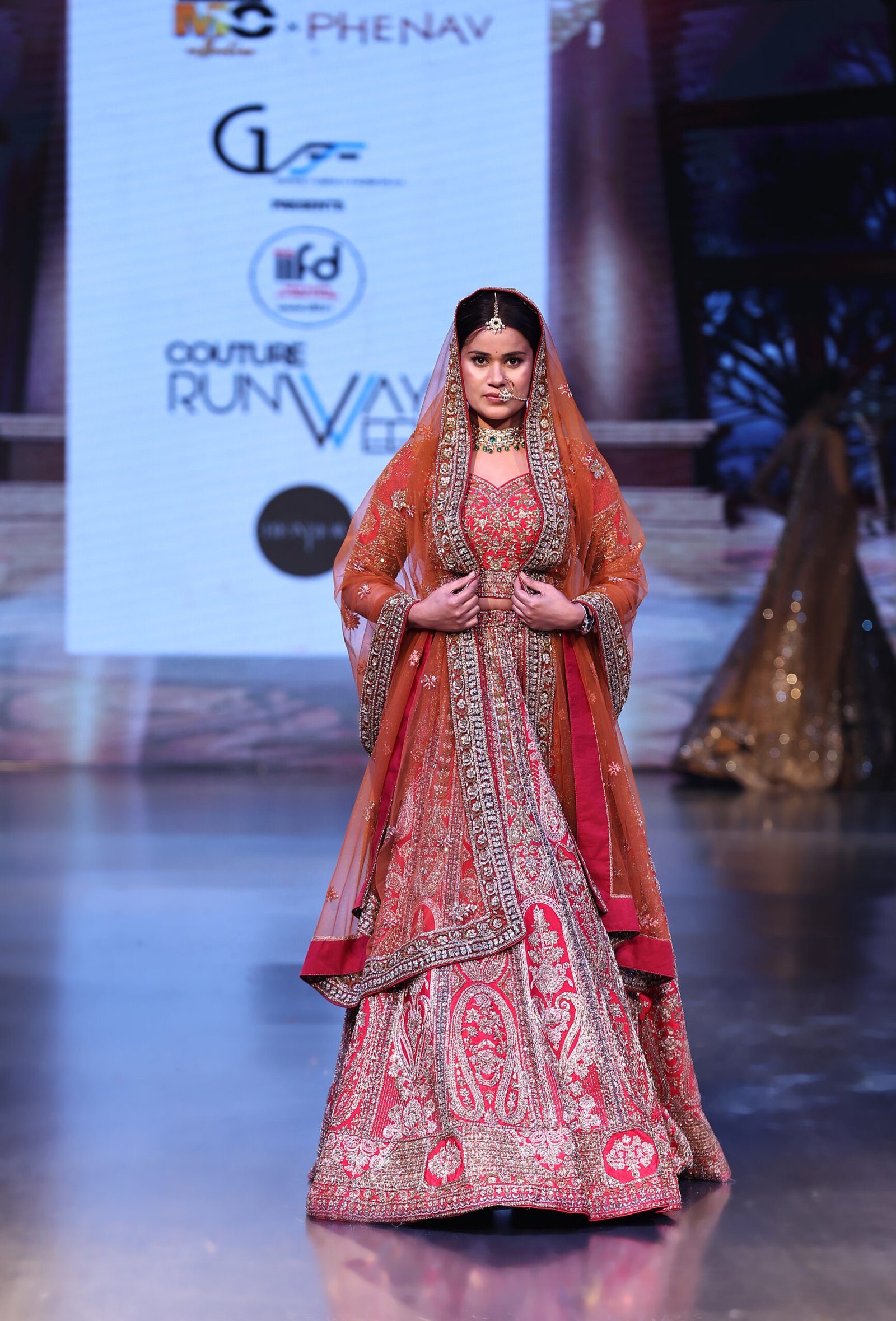 designer-red-bridal-lehenga
