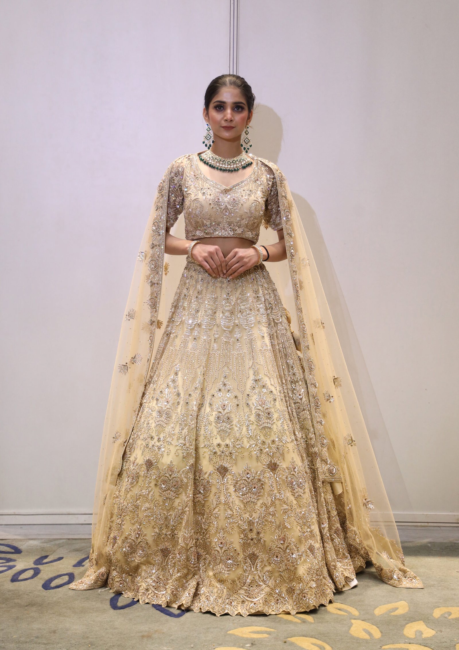 white-lehenga-for-bride